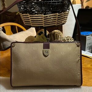 DIOR Elegant Tan Shoulder Bag